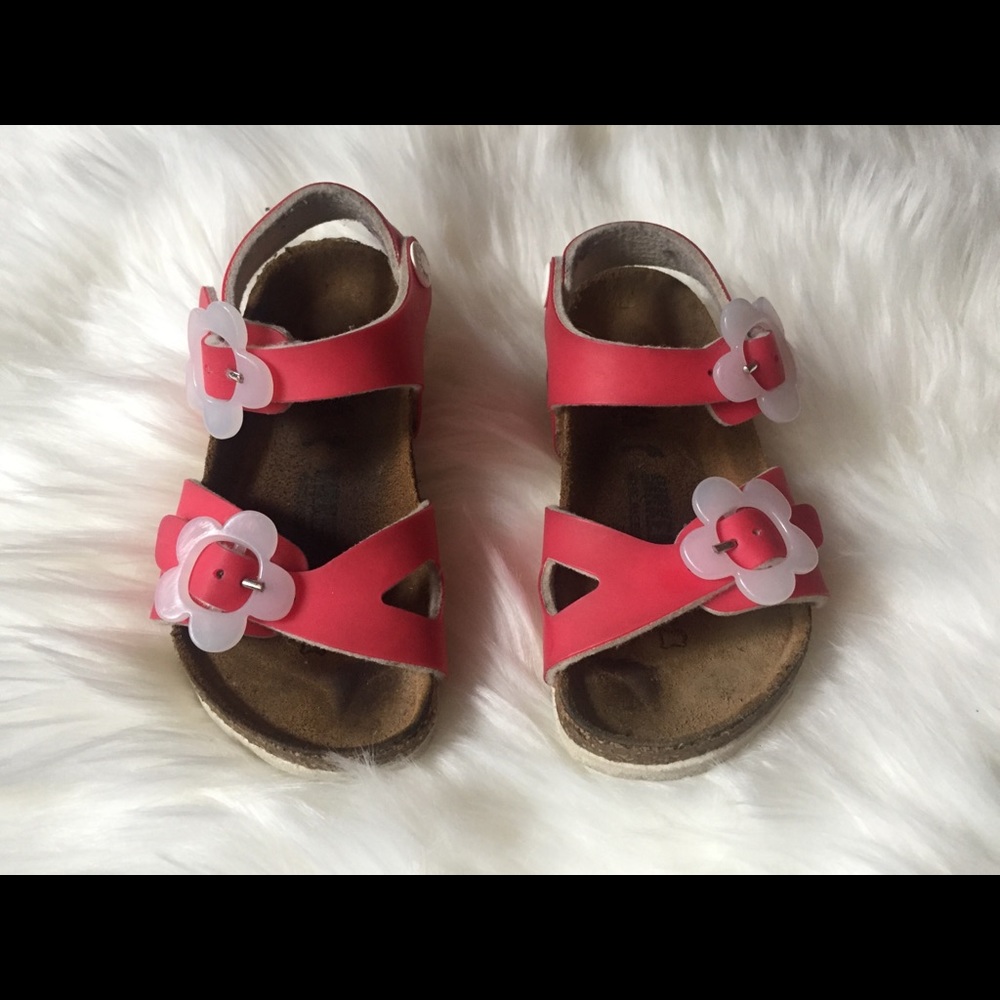 Toddler 🤩 BIRKENSTOCKS 🤩
